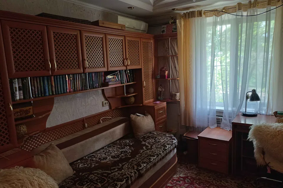 Продаётся 3-комнатная квартира, 70 м²