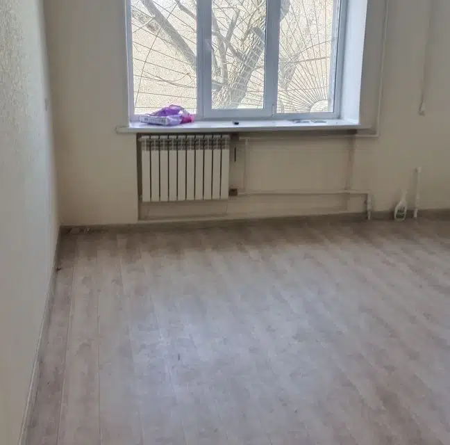 Продаётся 1-комнатная квартира, 30.4 м²
