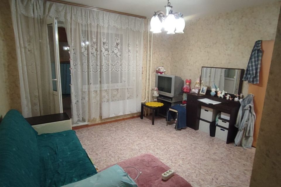 Продаётся 1-комнатная квартира, 36.8 м²