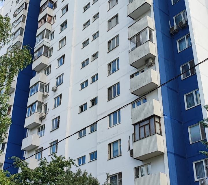 Продаётся 3-комнатная квартира, 71.9 м²