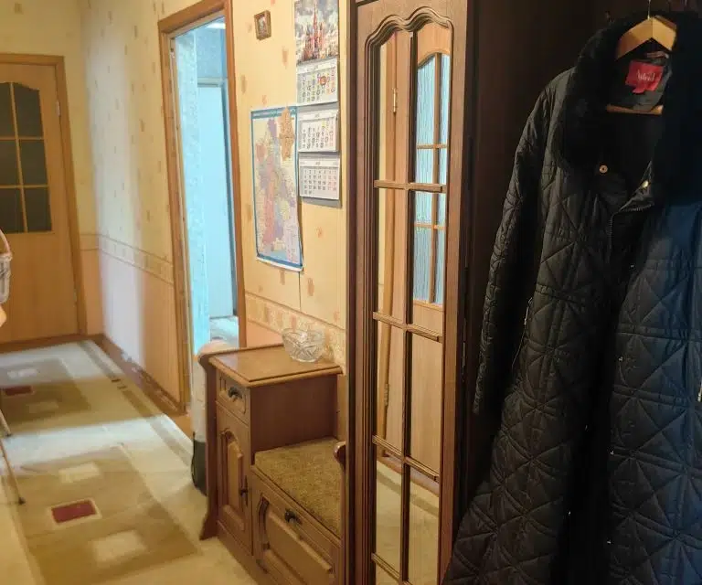 Продаётся 4-комнатная квартира, 82.8 м²