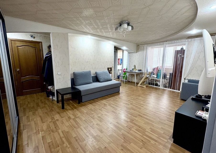 Продаётся 3-комнатная квартира, 60.3 м²