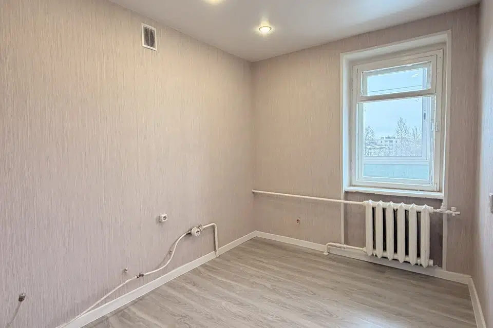 Продаётся 3-комнатная квартира, 61.4 м²