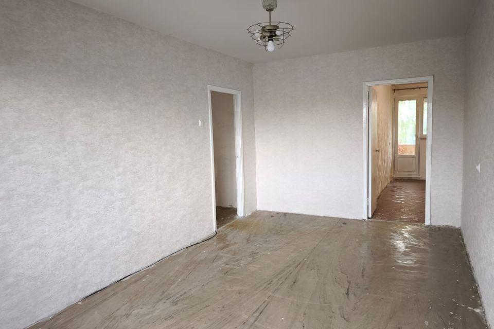 Продаётся 3-комнатная квартира, 60.5 м²
