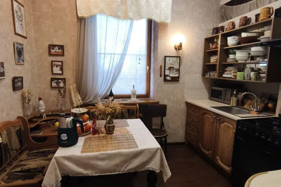 Продаётся 3-комнатная квартира, 72 м²