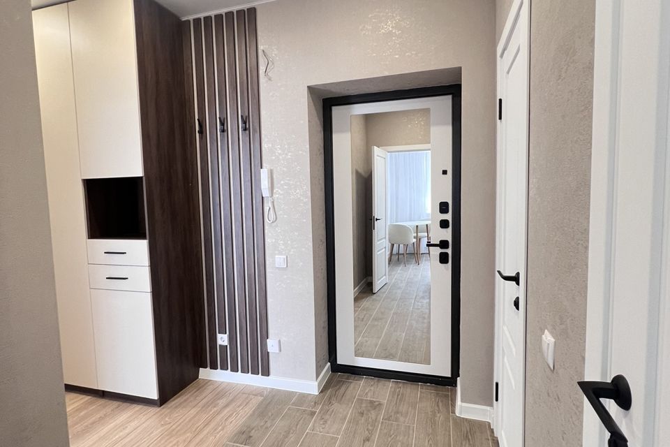 Продаётся 2-комнатная квартира, 62.8 м²
