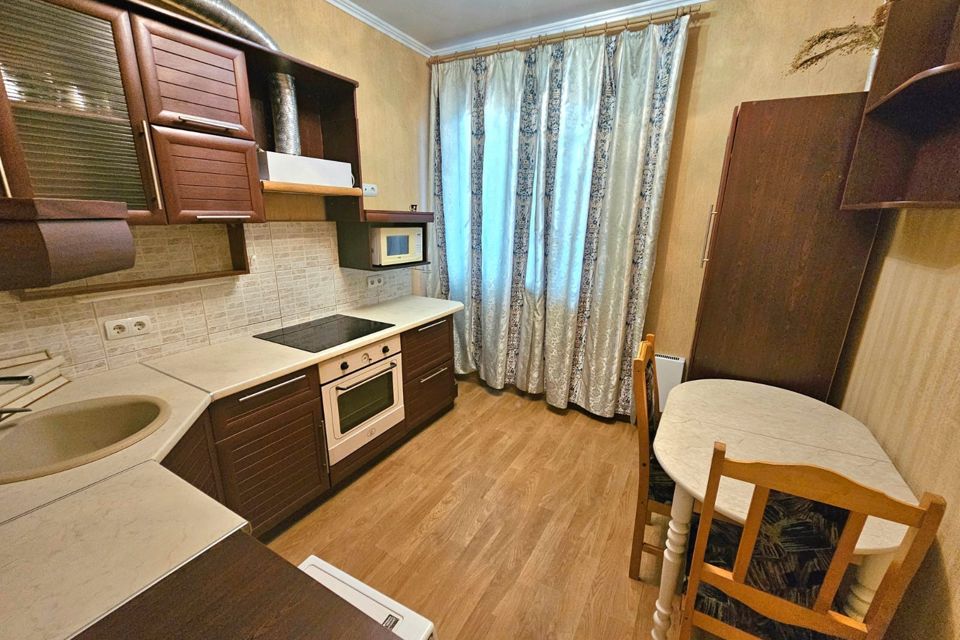 Продаётся 1-комнатная квартира, 38.1 м²