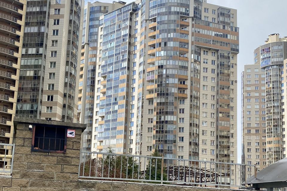 Продаётся 3-комнатная квартира, 95.8 м²
