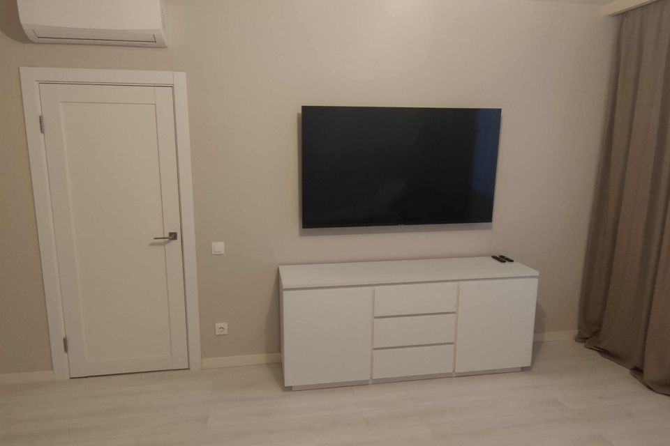 Продаётся 2-комнатная квартира, 56.6 м²