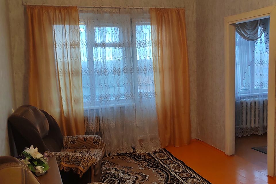 Продаётся 3-комнатная квартира, 48 м²