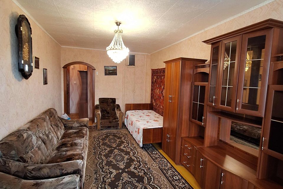Продаётся 1-комнатная квартира, 32 м²