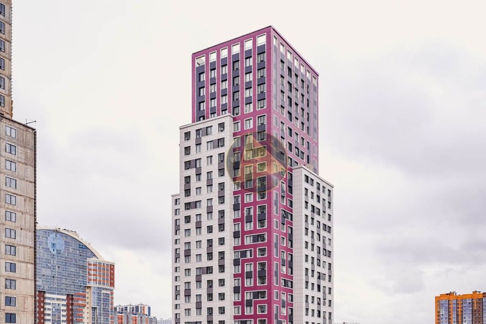 Продаётся 2-комнатная квартира, 85.2 м²