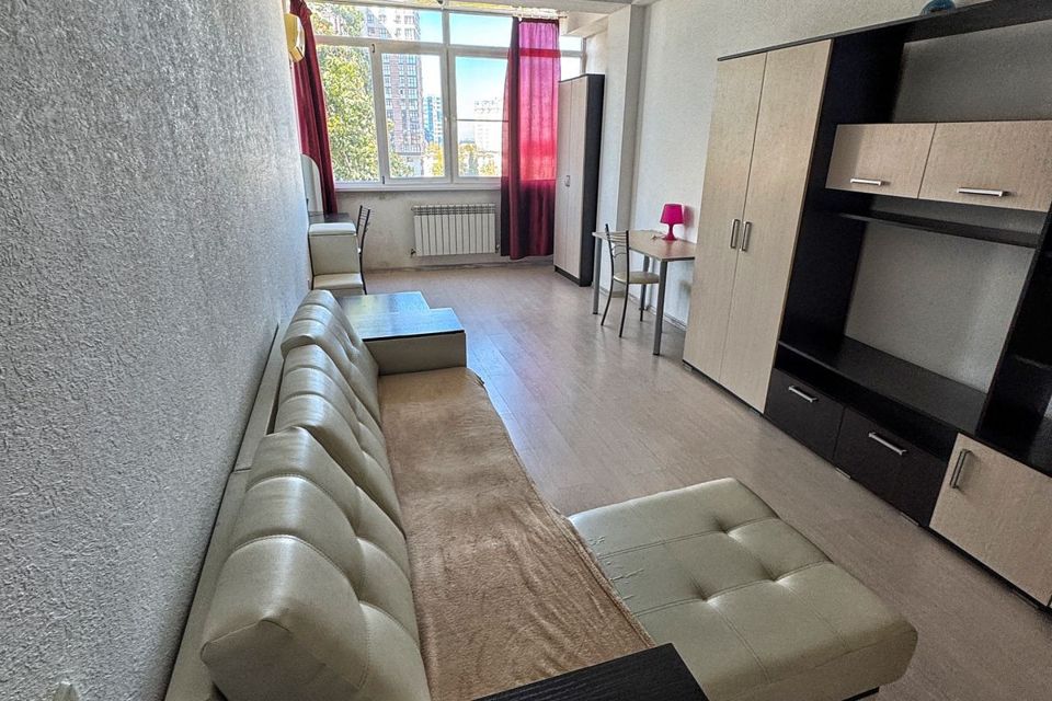 Продаётся 2-комнатная квартира, 67.9 м²