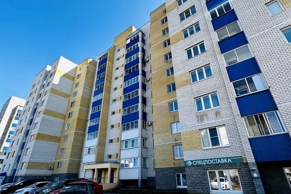 Купить 1 Комнатную Киров Солнечная 31