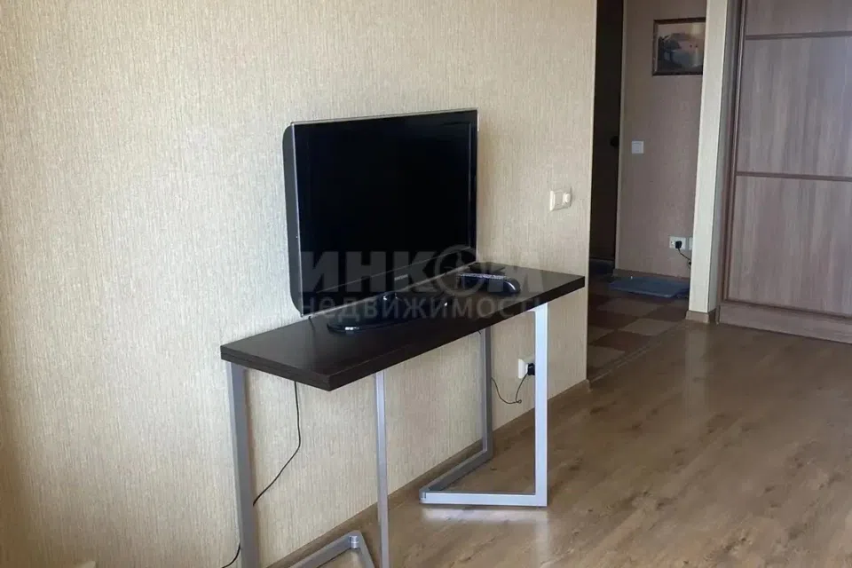 Продаётся 1-комнатная квартира, 38 м²