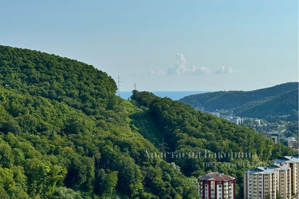 Продаётся 3-комнатная квартира, 93 м²