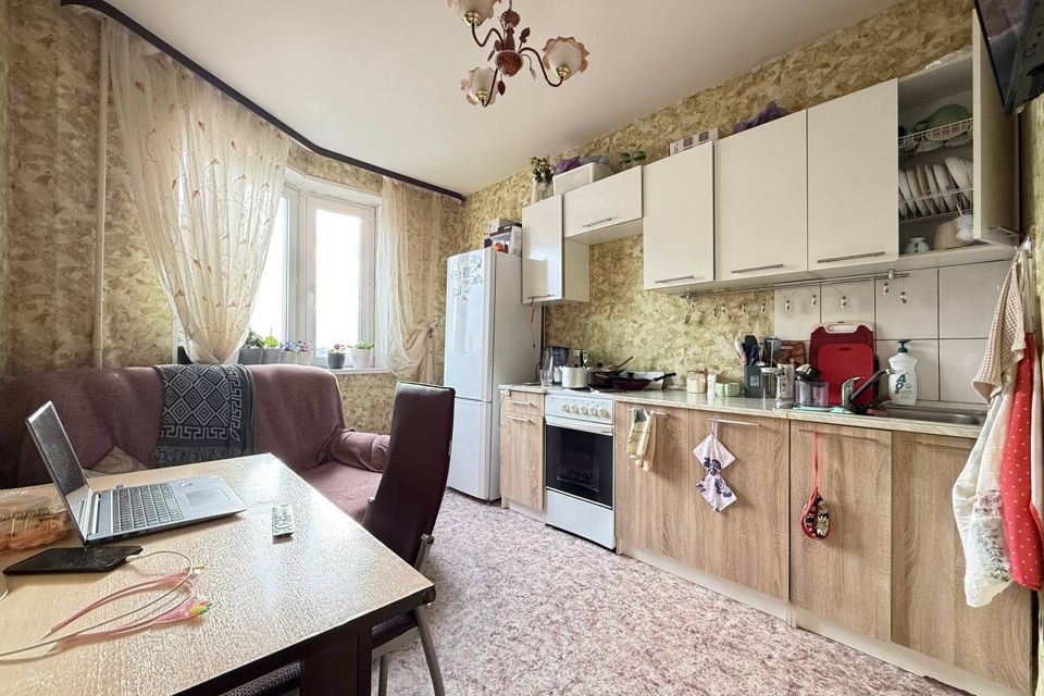 Продаётся 1-комнатная квартира, 37.7 м²
