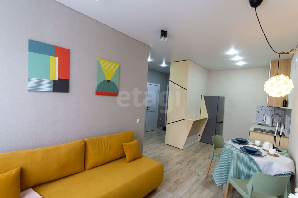 Продаётся 1-комнатная квартира, 37 м²