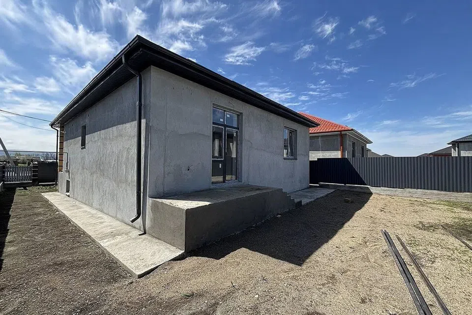 Продаётся 1-этажный дом, 100 м²