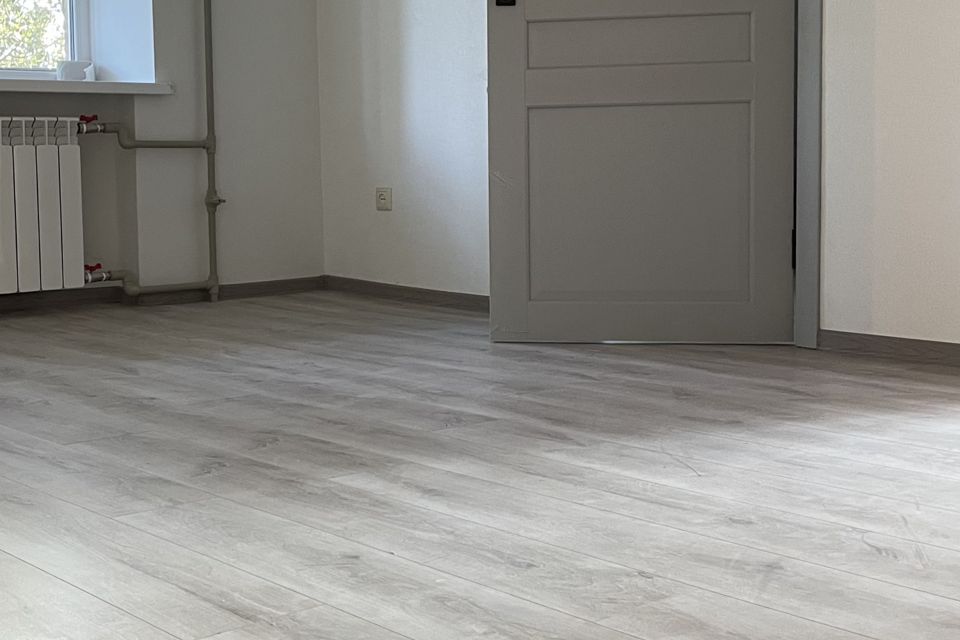 Продаётся 4-комнатная квартира, 63.1 м²
