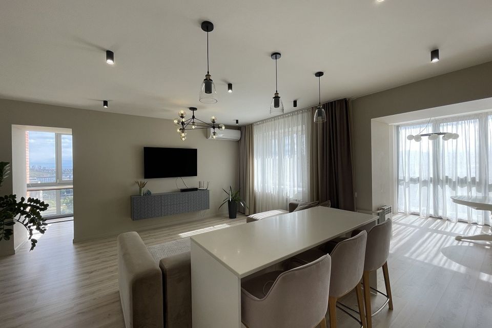 Продаётся 2-комнатная квартира, 73.9 м²