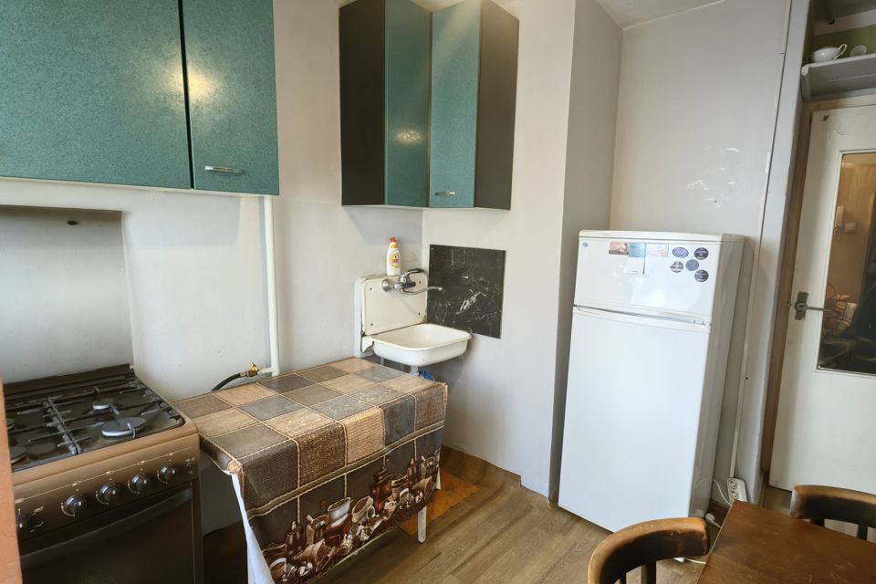 Продаётся 2-комнатная квартира, 35.4 м²