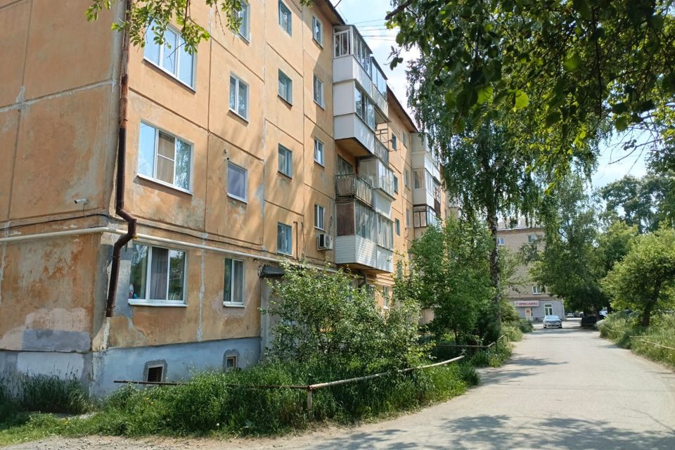 Продаётся 3-комнатная квартира, 55.2 м²