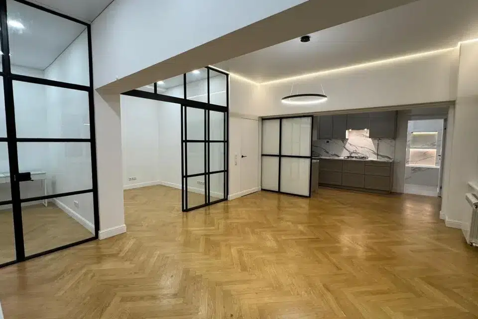 Продаётся 4-комнатная квартира, 88.6 м²