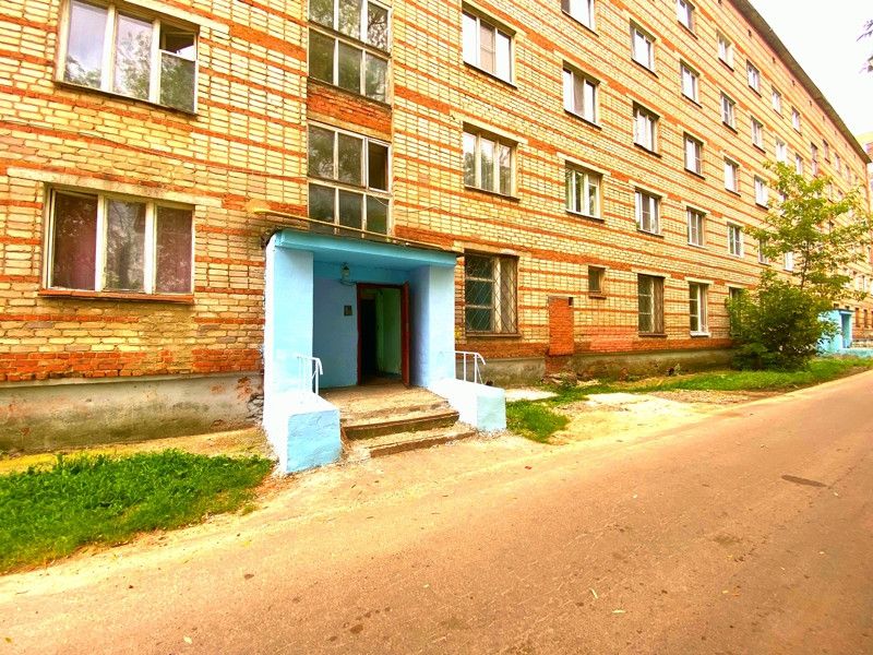 Продаётся 2 комнаты в 3-комн. квартире, 30 м²