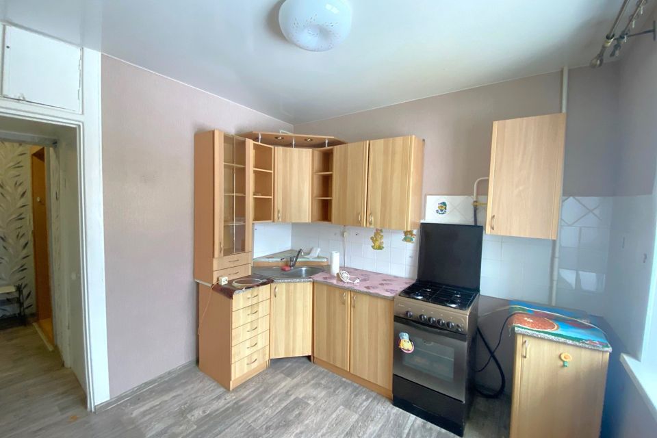 Продаётся 3-комнатная квартира, 63.5 м²