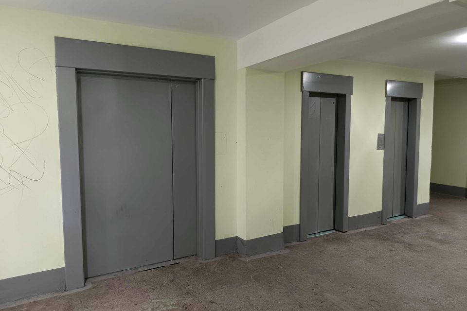 Продаётся 2 комнаты в 4-комн. квартире, 12.4 м²