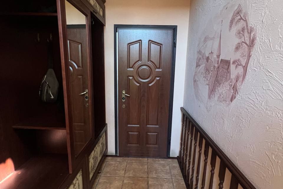 Продаётся 2-этажный дом, 329 м²