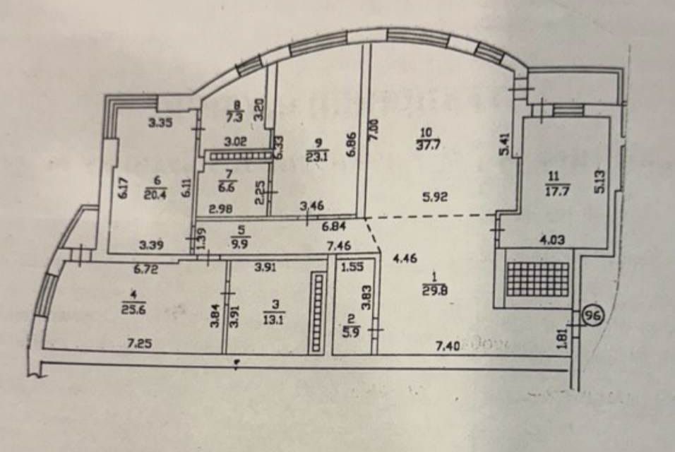 Продаётся 3-комнатная квартира, 154.8 м²