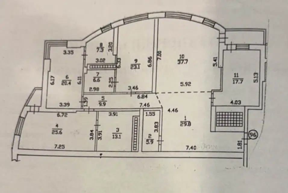 Продаётся 3-комнатная квартира, 154.8 м²