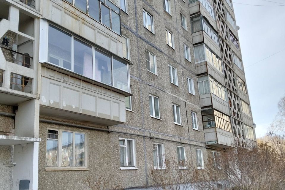 Продаётся 4-комнатная квартира, 73.2 м²