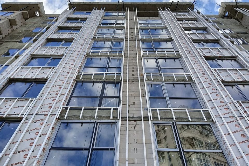 Продаётся 2-комнатная квартира, 75.4 м²