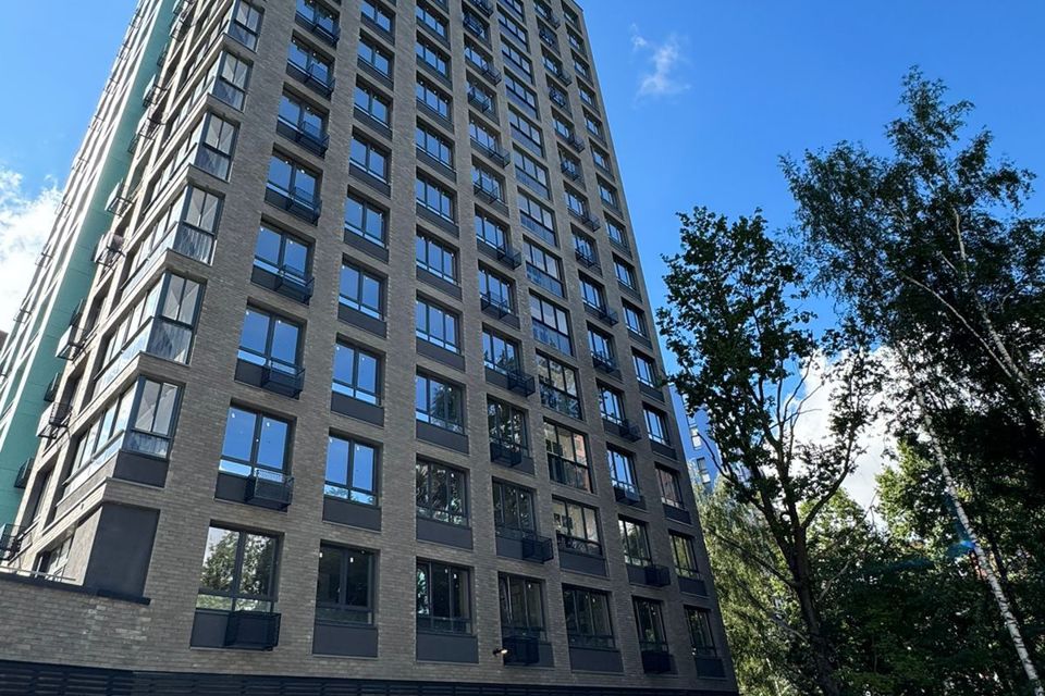 Продаётся 4-комнатная квартира, 125.7 м²