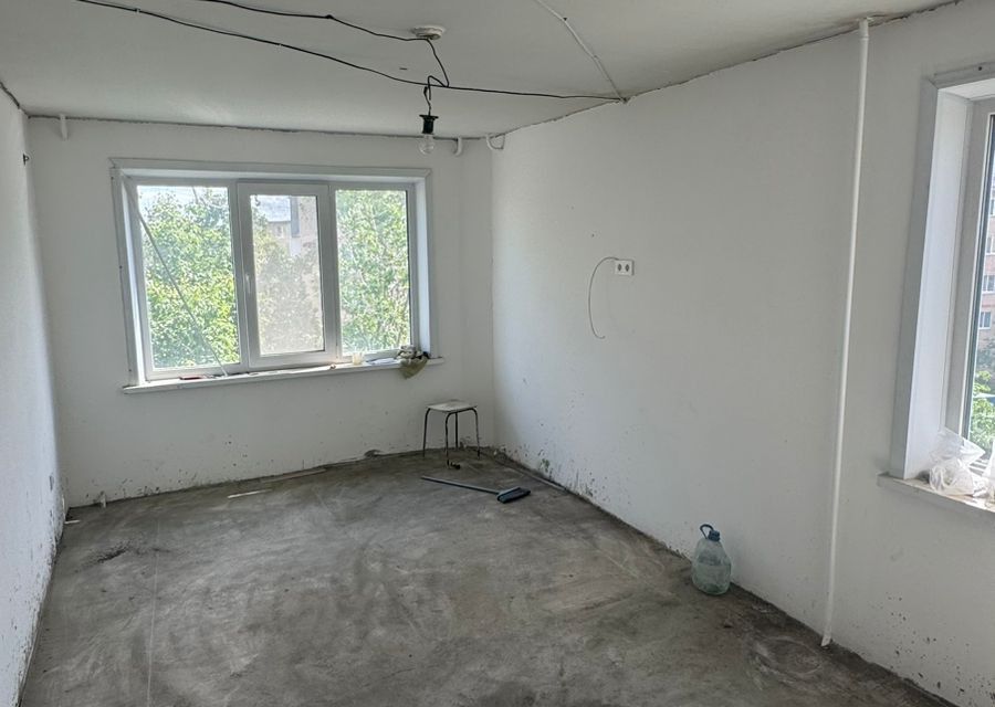 Продаётся 3-комнатная квартира, 61 м²