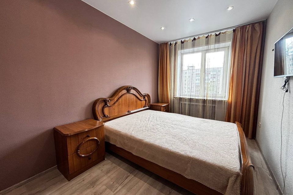 Продаётся 3-комнатная квартира, 52.8 м²