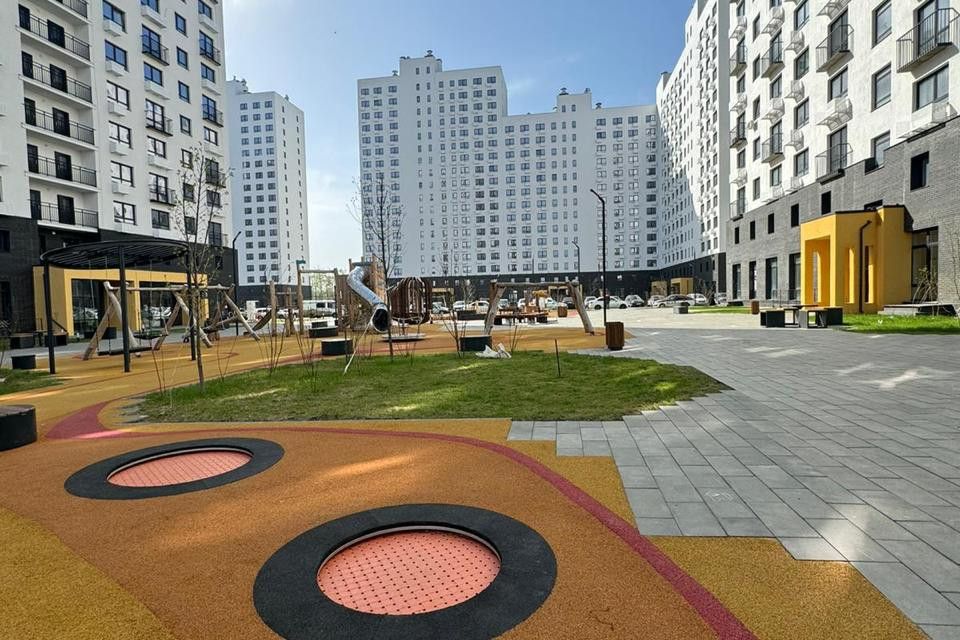 Продаётся 2-комнатная квартира, 58.8 м²