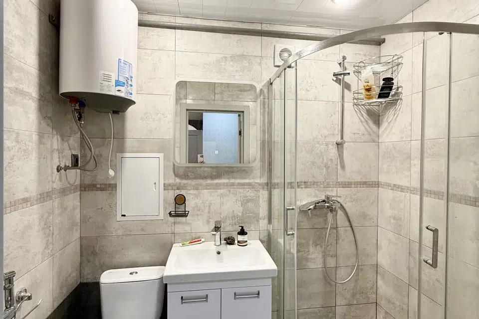Продаётся 4-комнатная квартира, 63.1 м²