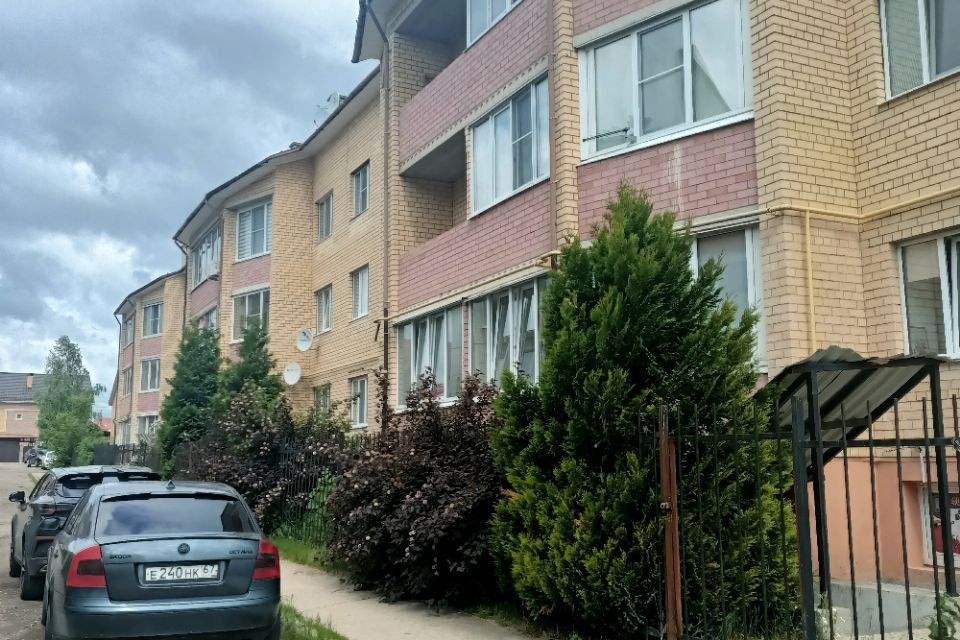 Продаётся 2-комнатная квартира, 66.5 м²