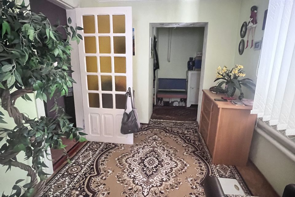 Продаётся 2-этажный дом, 260 м²