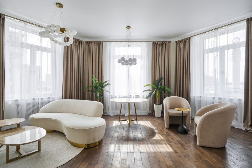 Продаётся 3-комнатная квартира, 102.7 м²