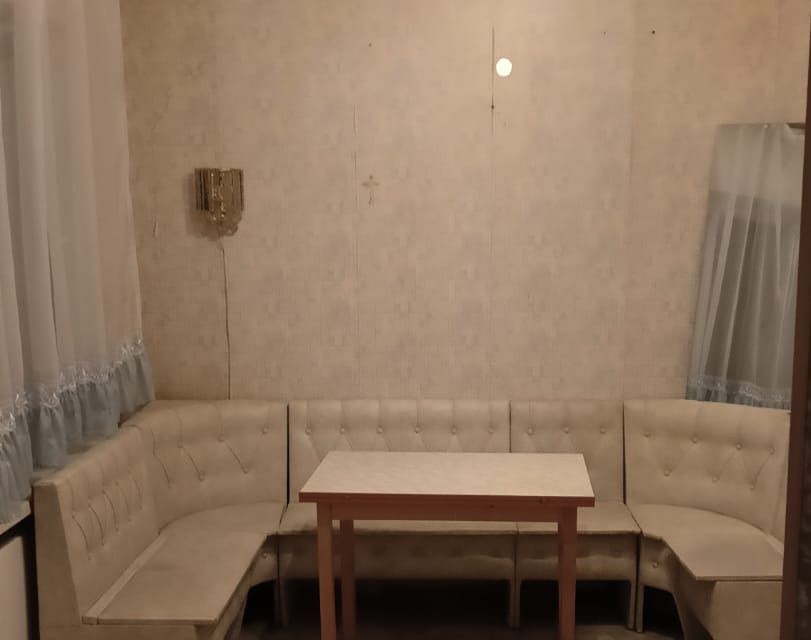 Продаётся 1-комнатная квартира, 58.7 м²