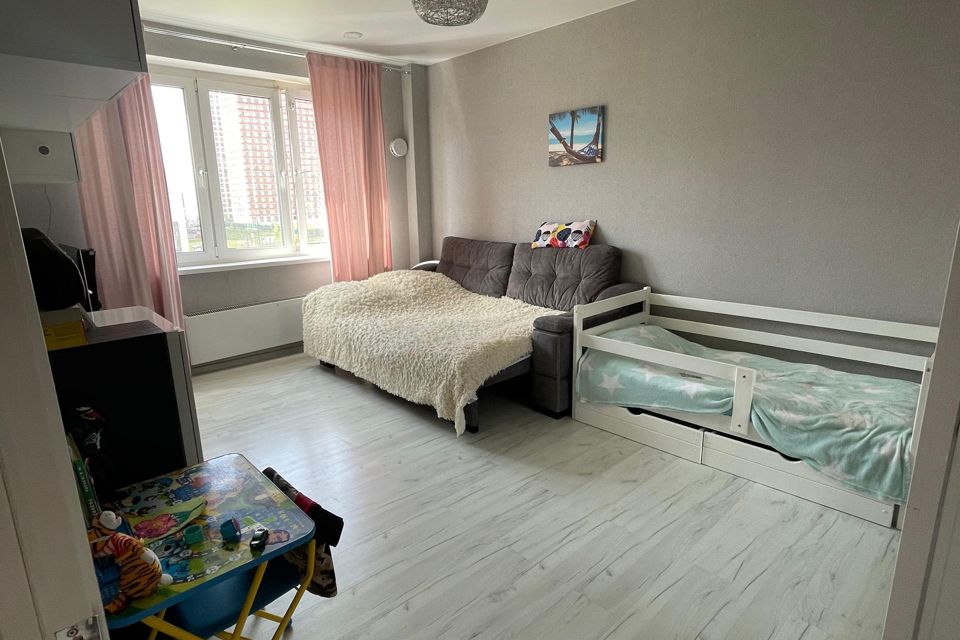 Продаётся 1-комнатная квартира, 37 м²