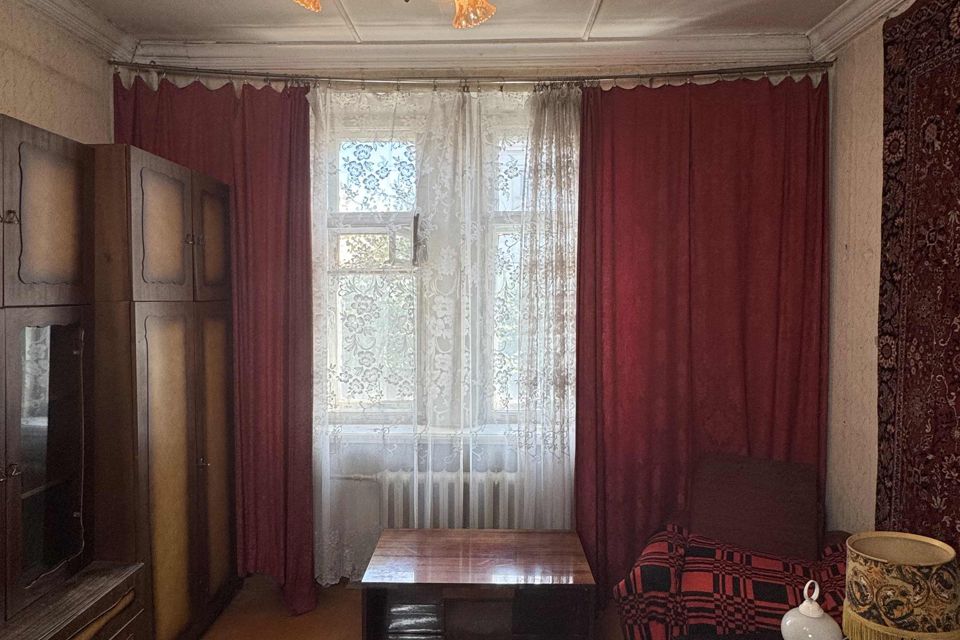 Продаётся 2-комнатная квартира, 55.7 м²