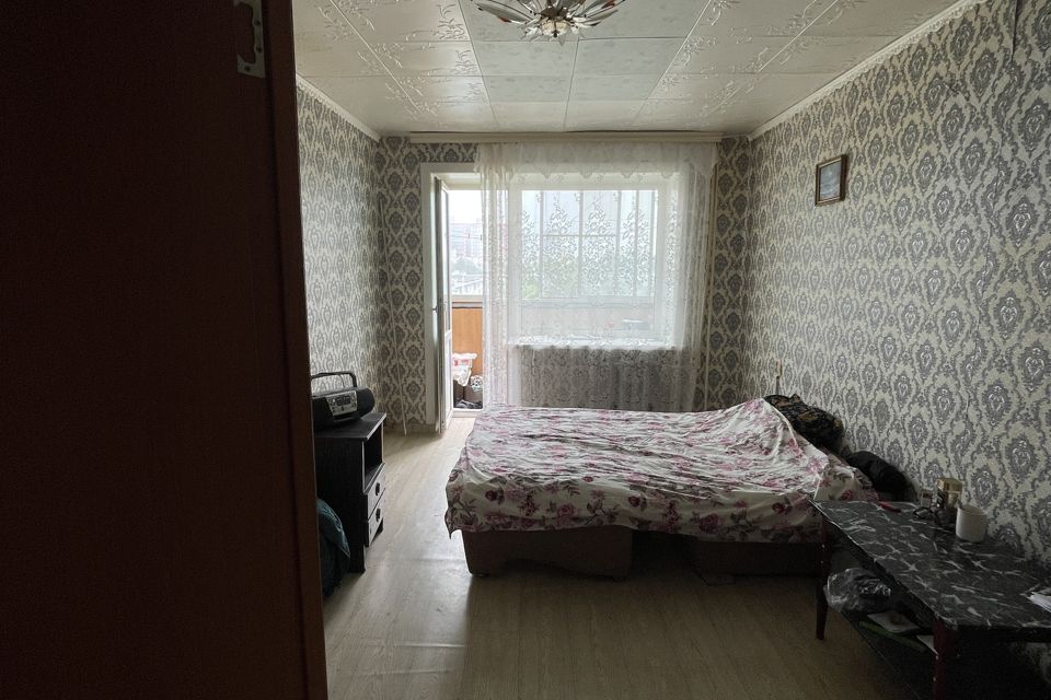 Продаётся комната в 3-комн. квартире, 15 м²