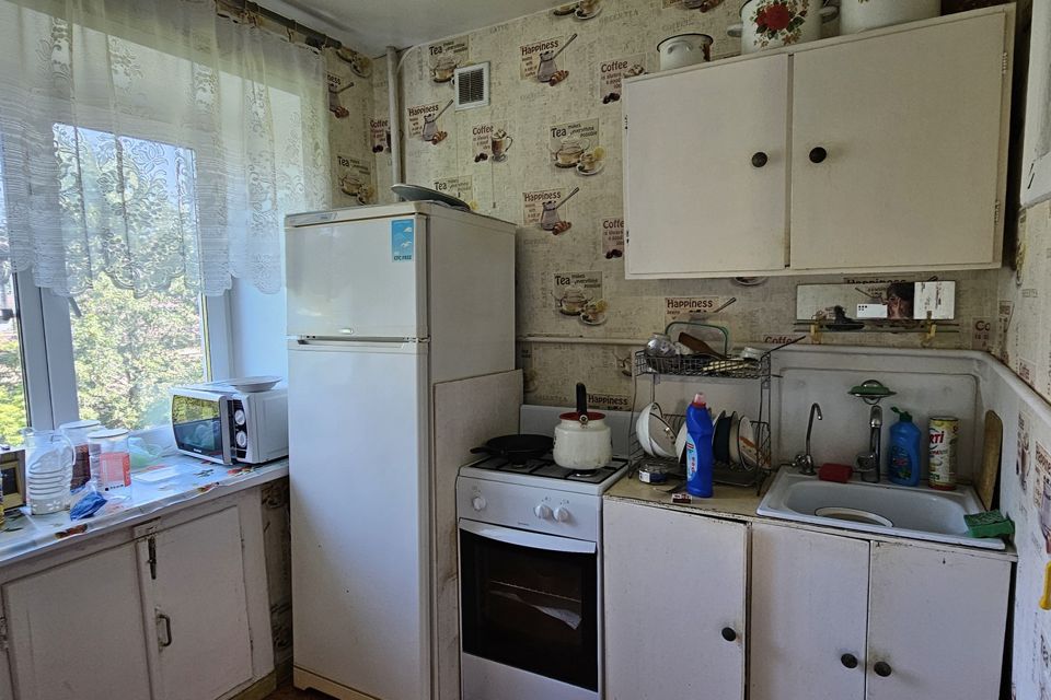Продаётся 3-комнатная квартира, 54.9 м²
