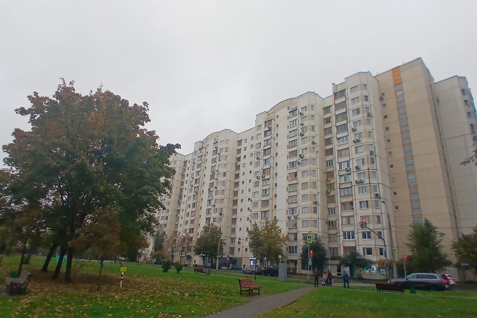 Сдаётся 3-комнатная квартира, 96.4 м²